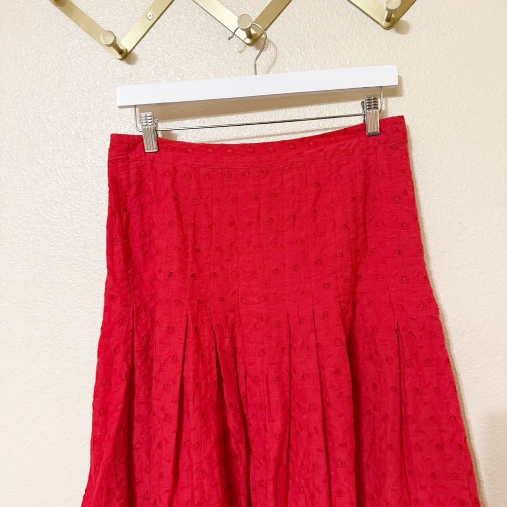 The Great The Rhythm Eyelet Cotton Midi Skirt in Red Rose size large $295 msrp - Picture 10 of 12